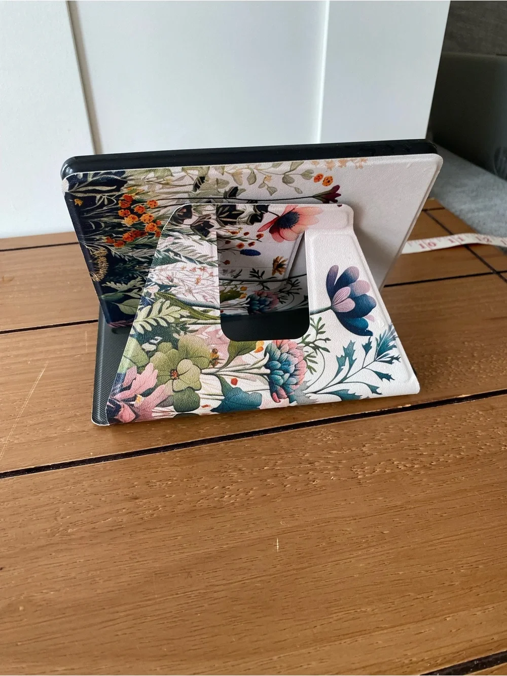 Floral Tablet Case with Stand Folio Cover for 7–8” Tablet or eReader Garden